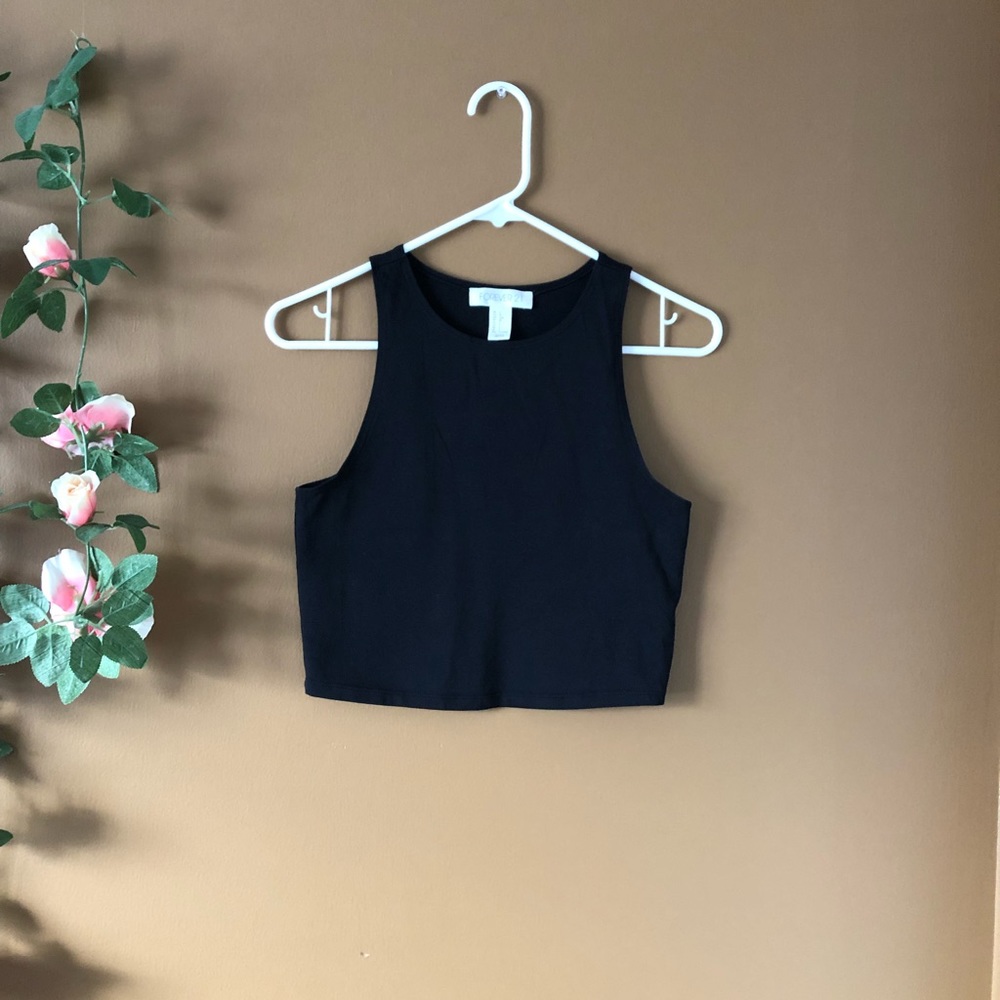 Forever21 | Black Halter crop top